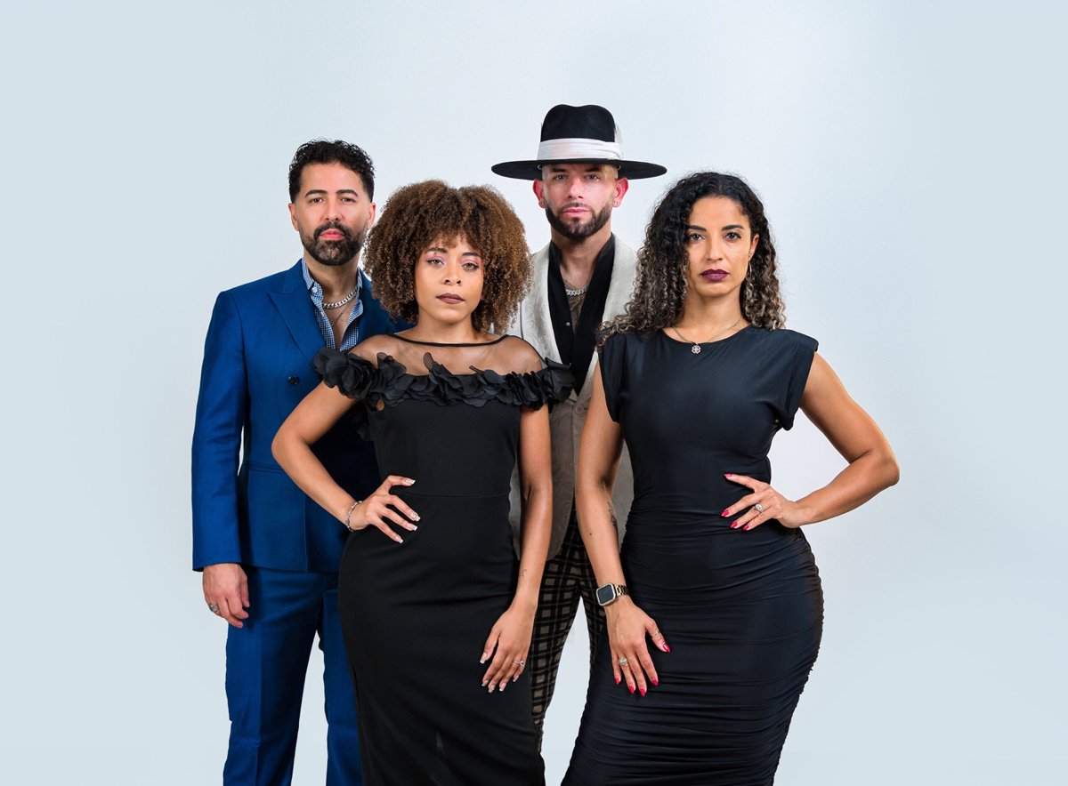 Island Touch Pro Team